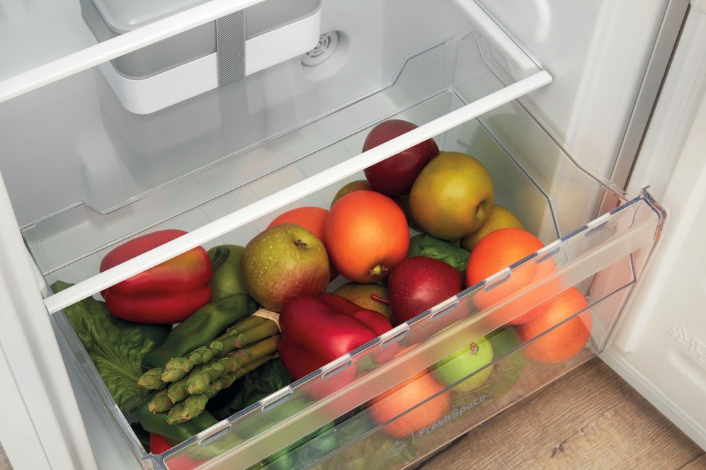 Chladnička 1dverová Indesit SI6 2 W, voľne stojaca, biela, zásuvka na ovocie a zeleninu