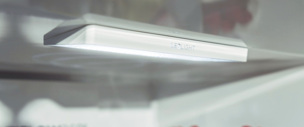 Chladnička s mrazákem Gorenje RK6192W4, LED osvetlenie